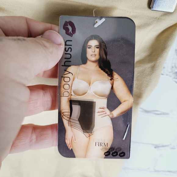 BODY HUSH | BH1606 The Pinup high waist panty - Picture 3 of 6